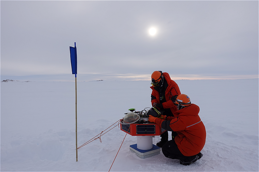 海氷上での観測